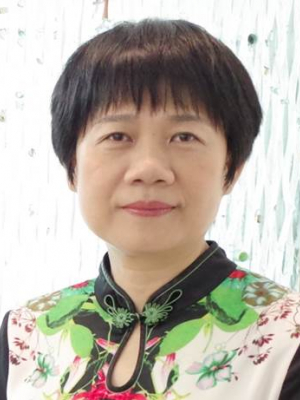 陈　雯